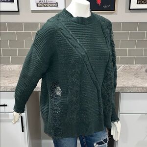 Daytrip Chenille Cable Knit Metallic Sweater